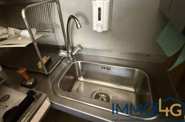 3c506386-939b-4d96-ae18-3f5d2ee8fac8