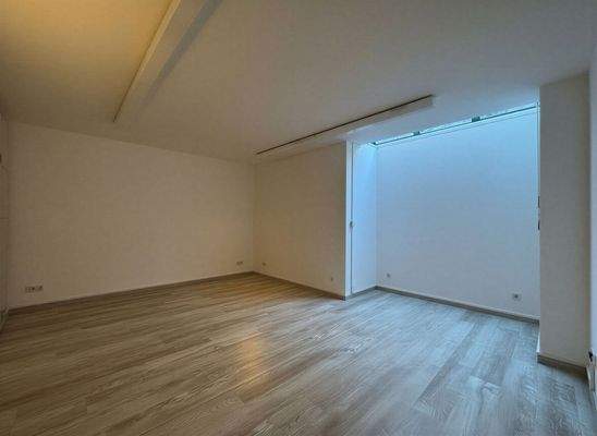 Abstell- / Hobbyraum