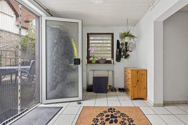 Hauseingang - Hinterhof