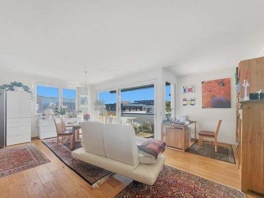 Wohn-Essbereich (1).jpg