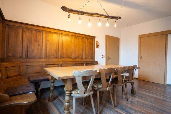 Esszimmer oder Küche EG (2).jpg