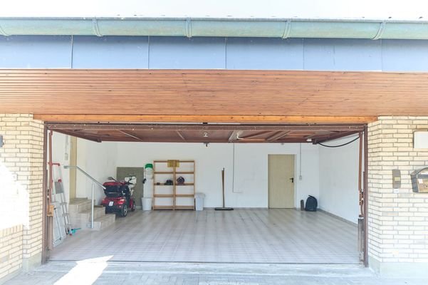 Doppelgarage