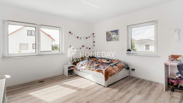 1. OG Schlafzimmer 3 1