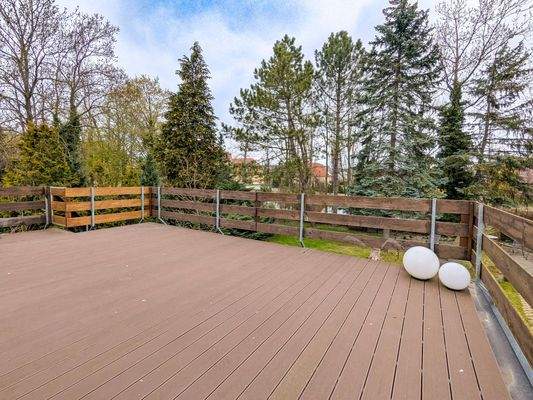 MFH Terrasse mit Ausblick