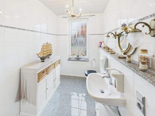 CAM03784G0-PR0085-STILL029