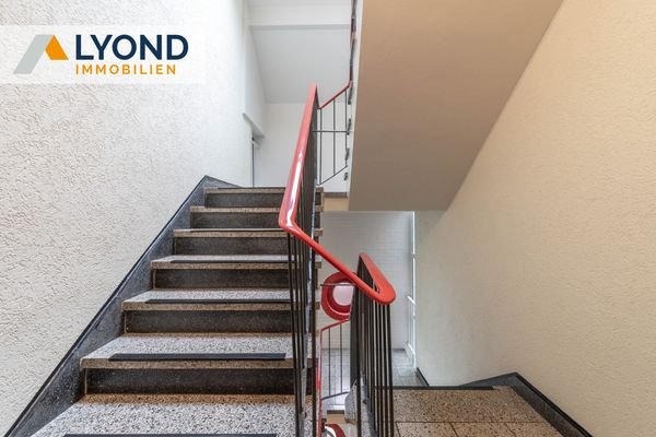 LYD 3800 - 3 Treppenhaus