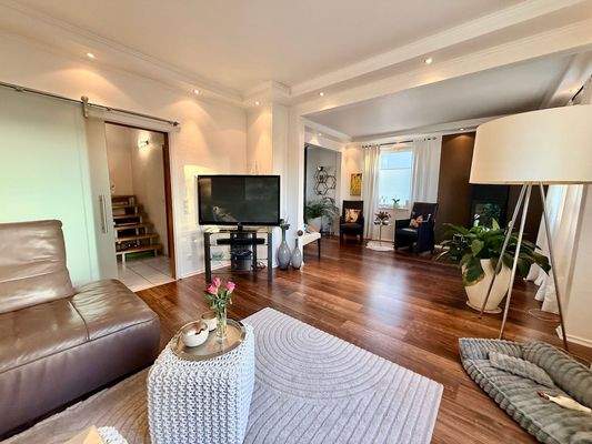 Wohn/ Esszimmer OG rechts 