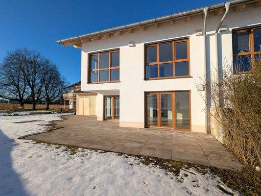 Riesige Südwestterrasse