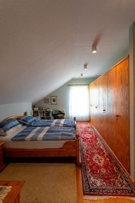 Schlafzimmer (Bild 2)