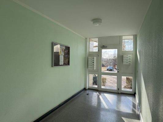 gepflegter Eingangsbereich