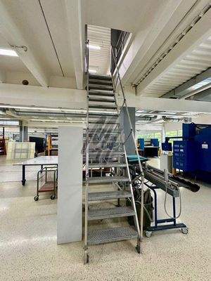 INFOS UNTER: 06171-586000