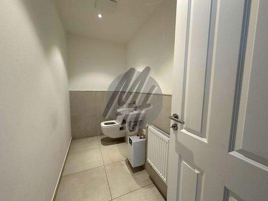 INFOS UNTER: 06171-586000