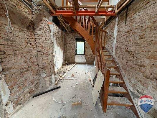 Zimmer / Treppenhaus 