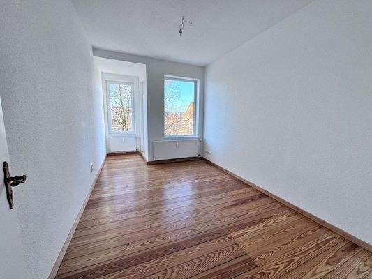 Weiteres Zimmer mit Balkon