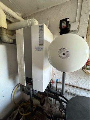 Gasbrennwertheizung aus 2025