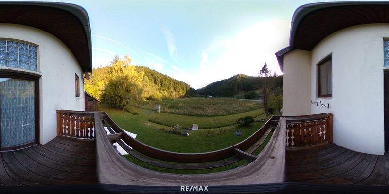 06 Balkon Rückseite