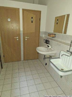 6 Sanitäre Anlagen 1 OG