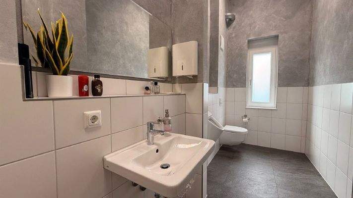 Sanitäranlage Herren