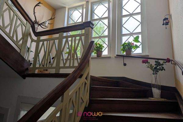 Treppenhaus zum 1. OG