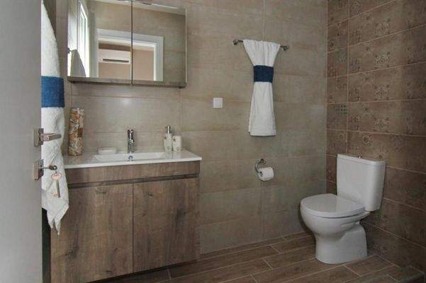 Kreta, Kounali: Moderne Villa mit 3 Zimmern, Pool und Meerblick zu verkaufen