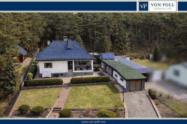 Hausansicht Drohnenansicht