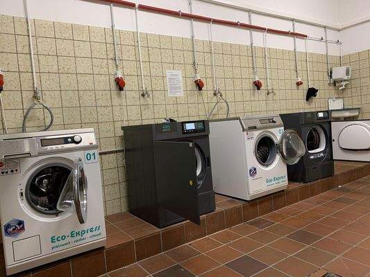 Gemeinschaftswaschraum