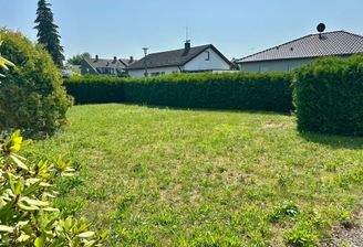 Grundstück mit 706 m² 