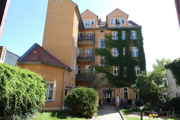 02 Ansicht Vorderhaus West.JPG