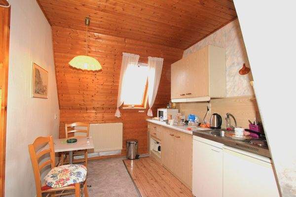 05.06. Whg2 DG_Küche.JPG