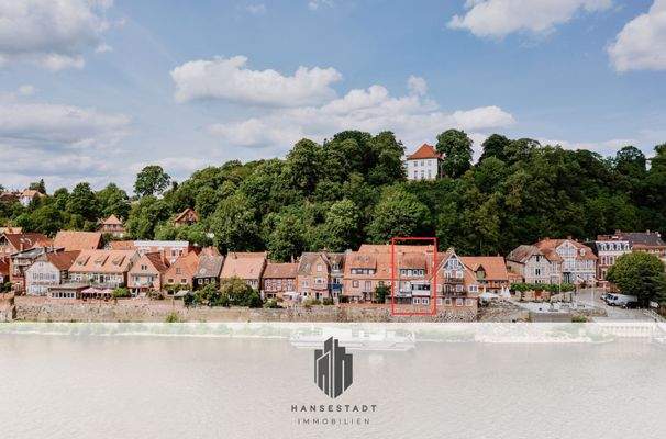Traumhafte Lage direkt an der Elbe