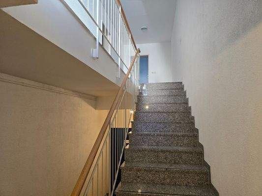 Treppenhaus zur Kellerebene