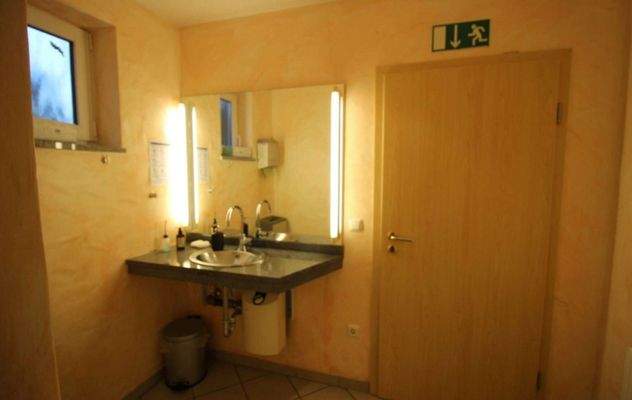 Toilettenbereich (2)