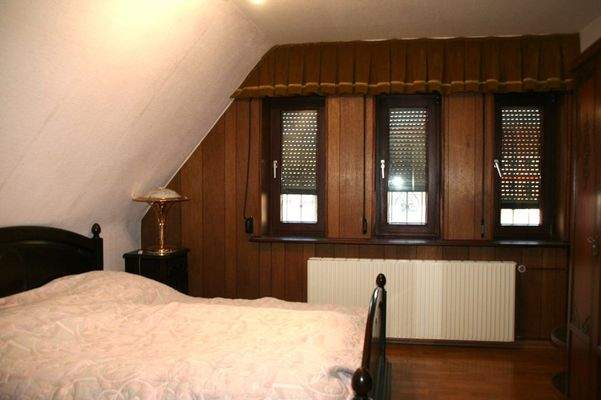 Schlafzimmer-002-1-OG