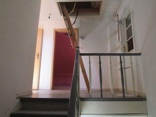 Zugtreppe zum Speicher