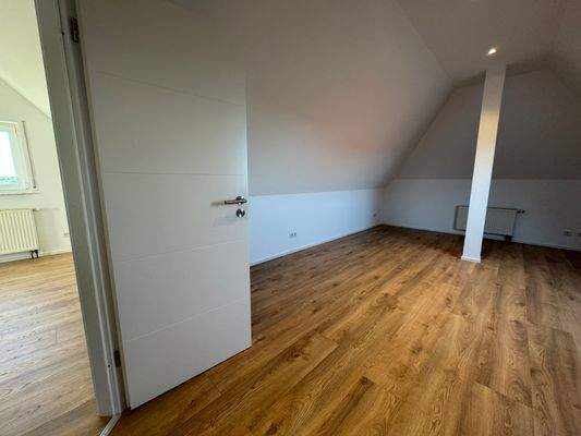 Schlafzimmer / Büro 