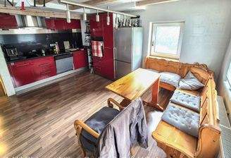 Küche und Essbereich