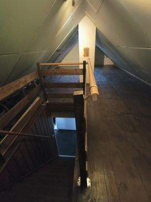 Spitzboden (gedämmt u. innen verkleidet)