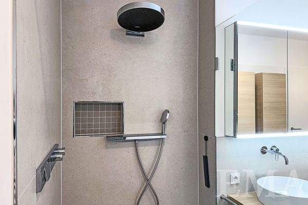 hochwertige Regendusche