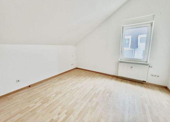 Schlafzimmer untere Etage (1)