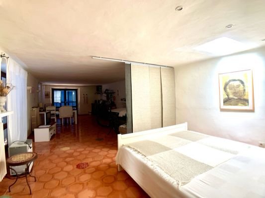 room-14906-jpzkm.jpg