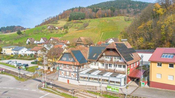 hotel-restaurant-schwarzwald-aussenansicht-wolf-immobilien