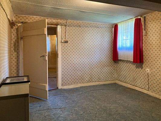 Haus Obergeschoss Zimmer 2.jpg