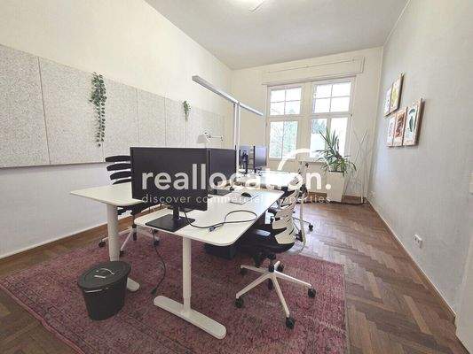 20260202_101927_resized