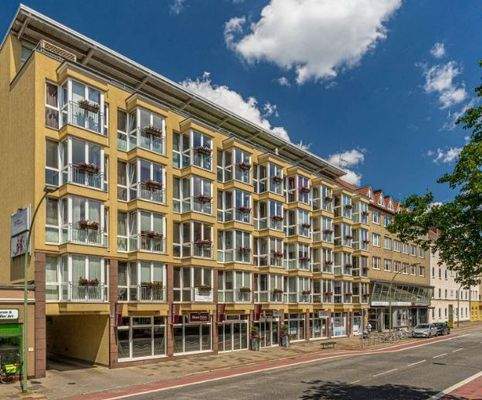 Das Gebäude liegt sehr zentral