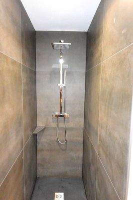 17  Duschbad