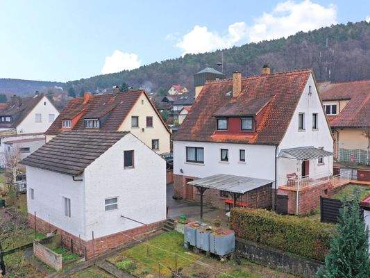 Genügend Platz für Hobbys, spielende Kinder und Gartenfreuden