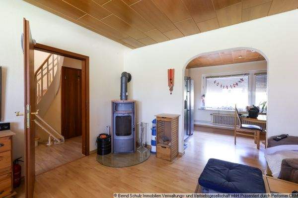 3 Wohnzimmer mit Kamin