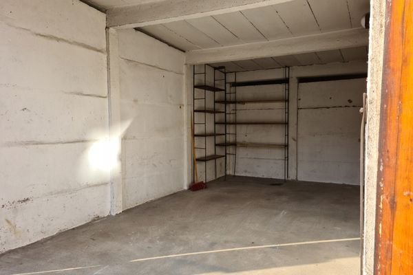 Garage - Innenansicht - Bild 2