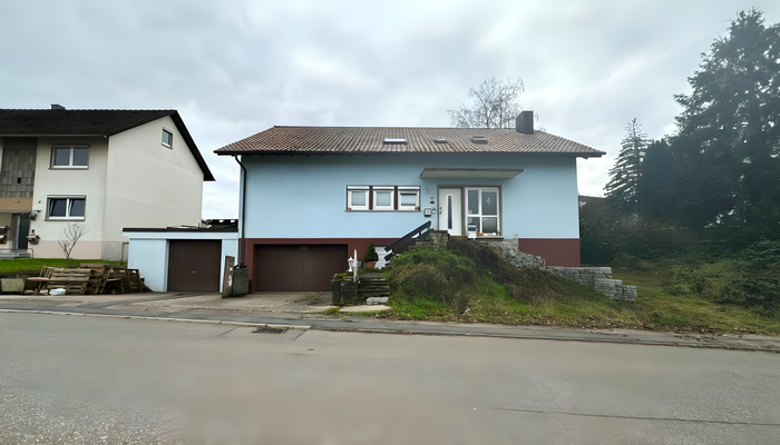 Hausansicht (Straßenseite)