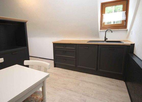 Kinderzimmer / Büro OG